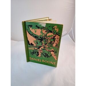 Daniel‎ Boone (Real People) illustrated Hardback 1950 by Jeannette Covert Nolan